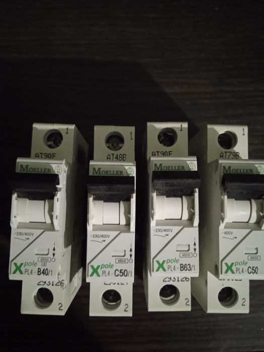 Автоматичні вимикачі. Автом. выкл. 40, 50, 63А.