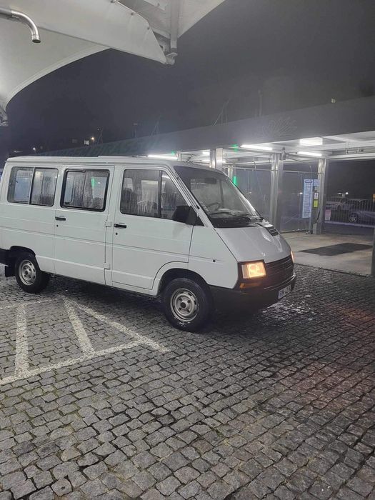 Renault Trafic 8 lugares