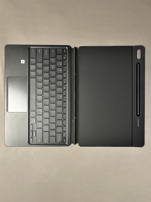 Чехол клавиатура Samsung Book Cover Keyboard