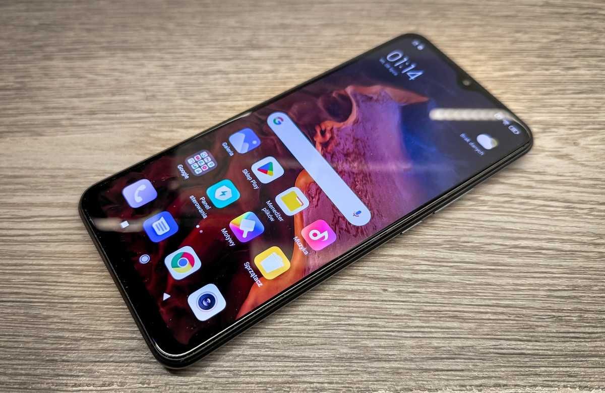 Telefon XIAOMI REDMI 9 3GB / 32GB + akcesoria (ideał)