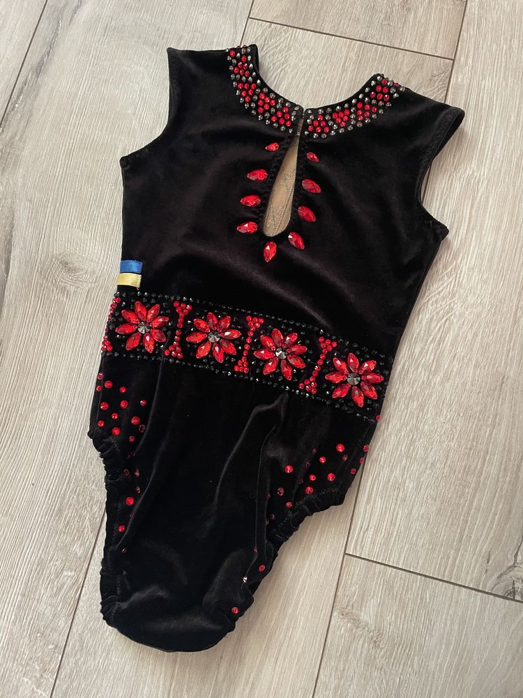 Купальник для художньої гімнастики