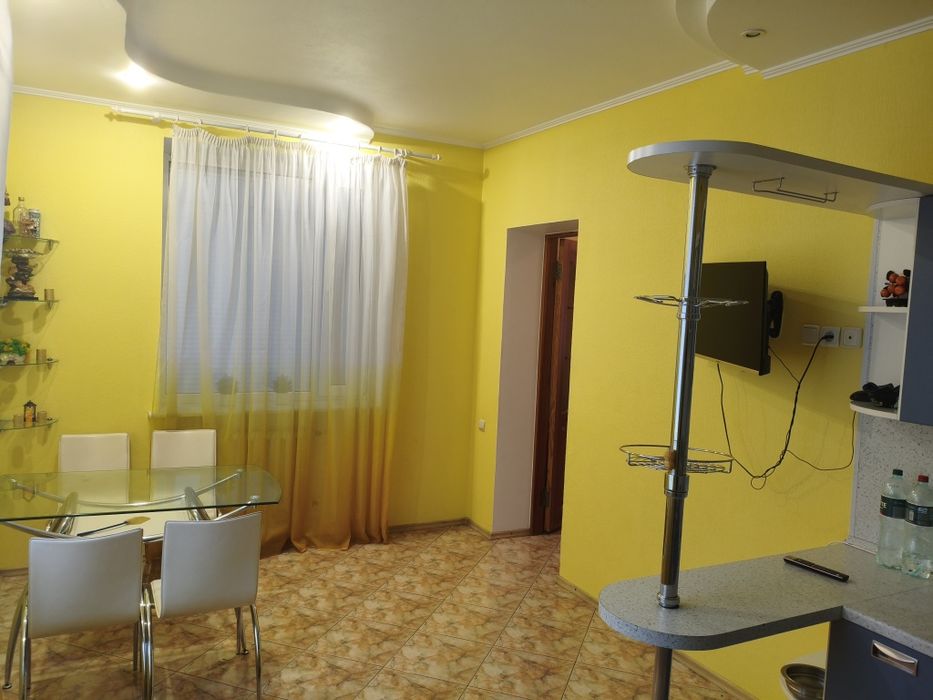 Сдам шикарный дом на левом берегу