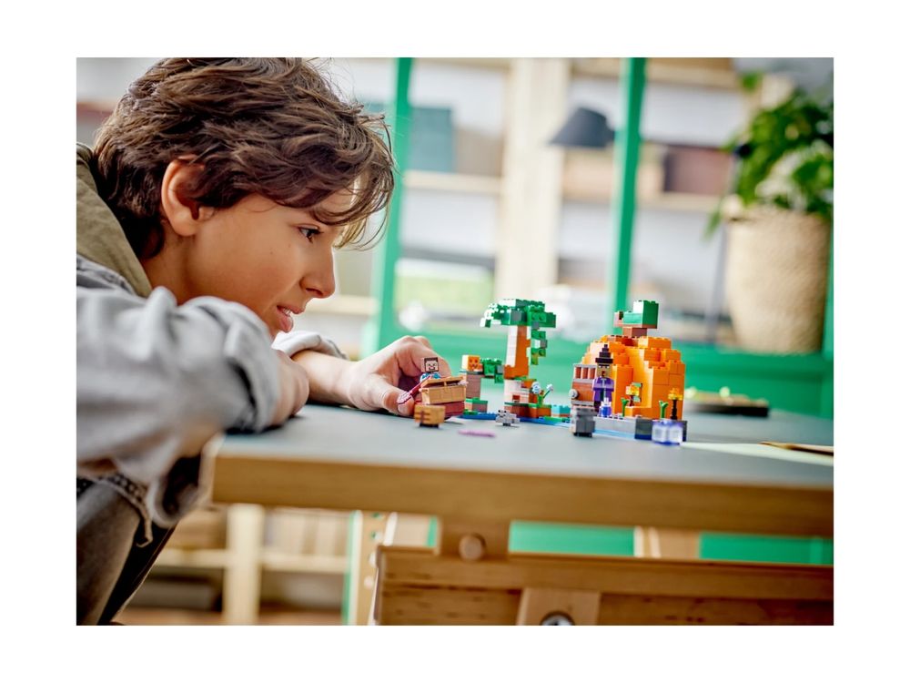 LEGO Minecraft Dyniowa Farma 21248 – 257 elementów