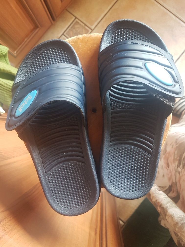 Klapki sportowe na basen Scholl uniseks 36 fakirki