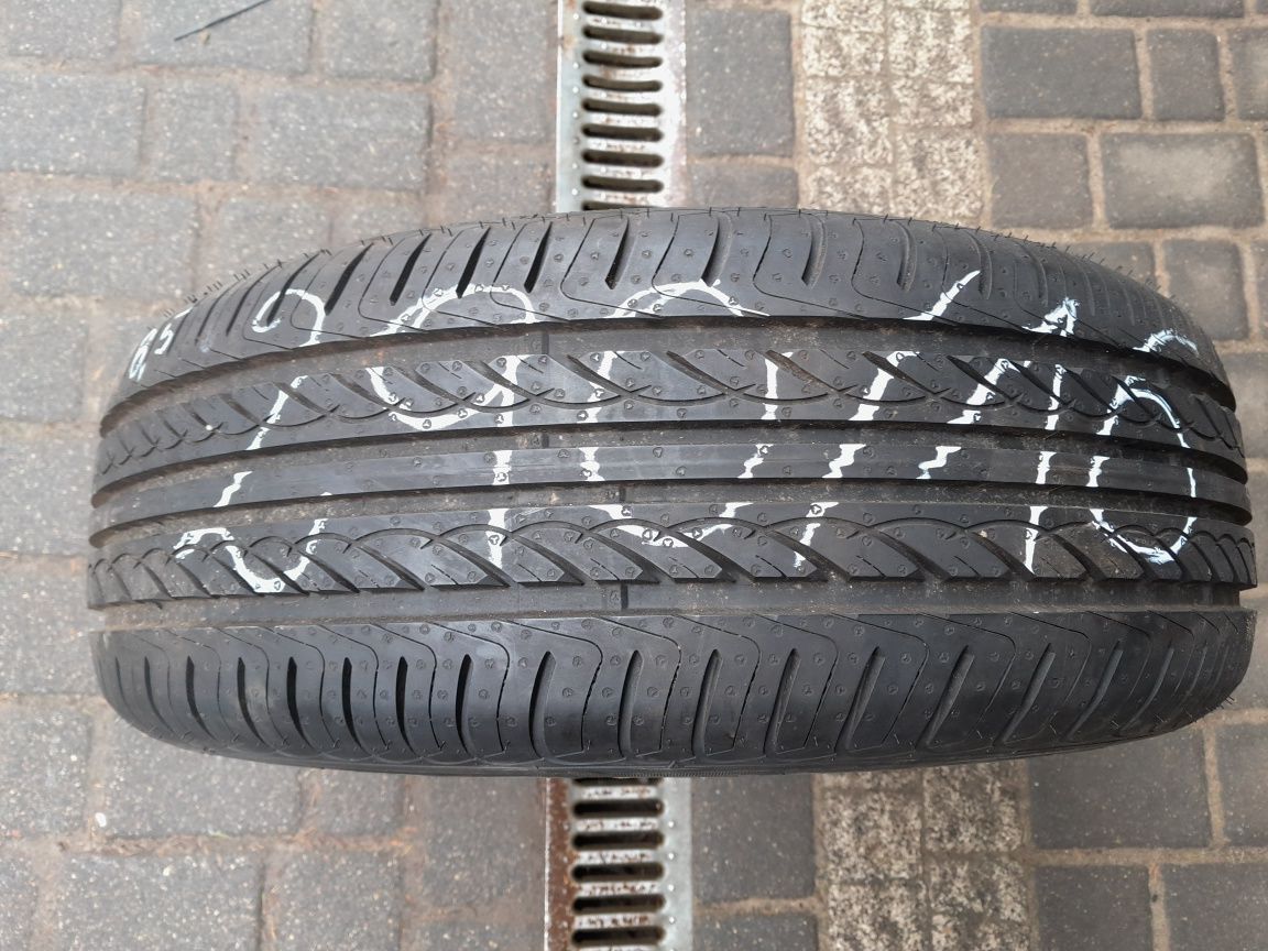 GOODYEAR 205/60R16 92V , pojedyńcza opona letnia.