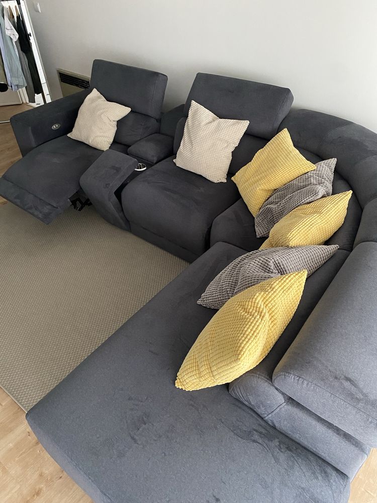 Sofa com chaise lounge e poltronas eletricas