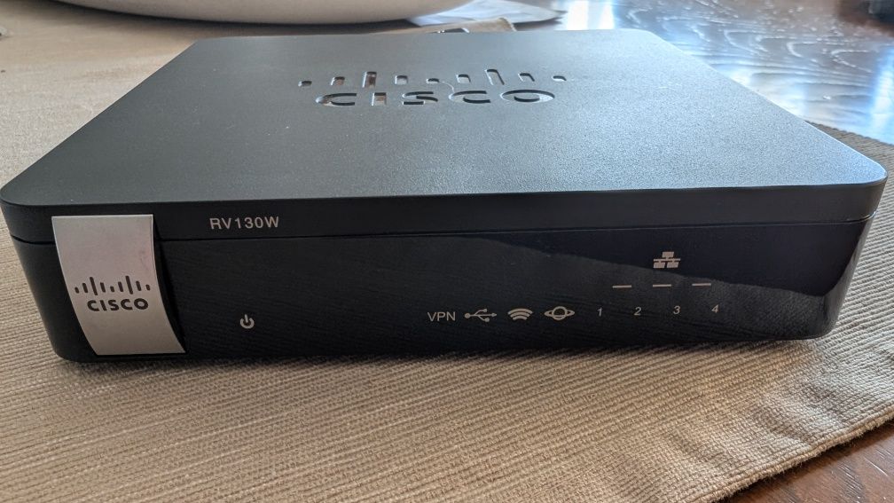 Router CISCO RV 130w