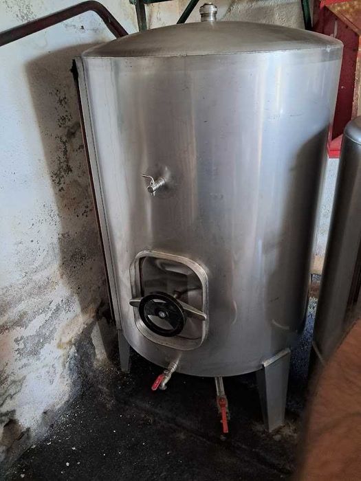 Cuba inox 500 L. em bom estado