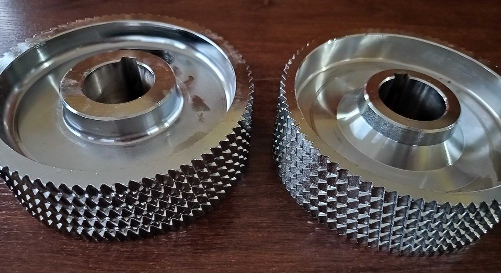 Rolka posuwu stalowa koło 160x50/40 mm do strugarki czterostronnej