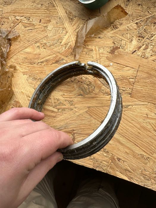 Кольца поршневые  маслосъемные Д=130мм