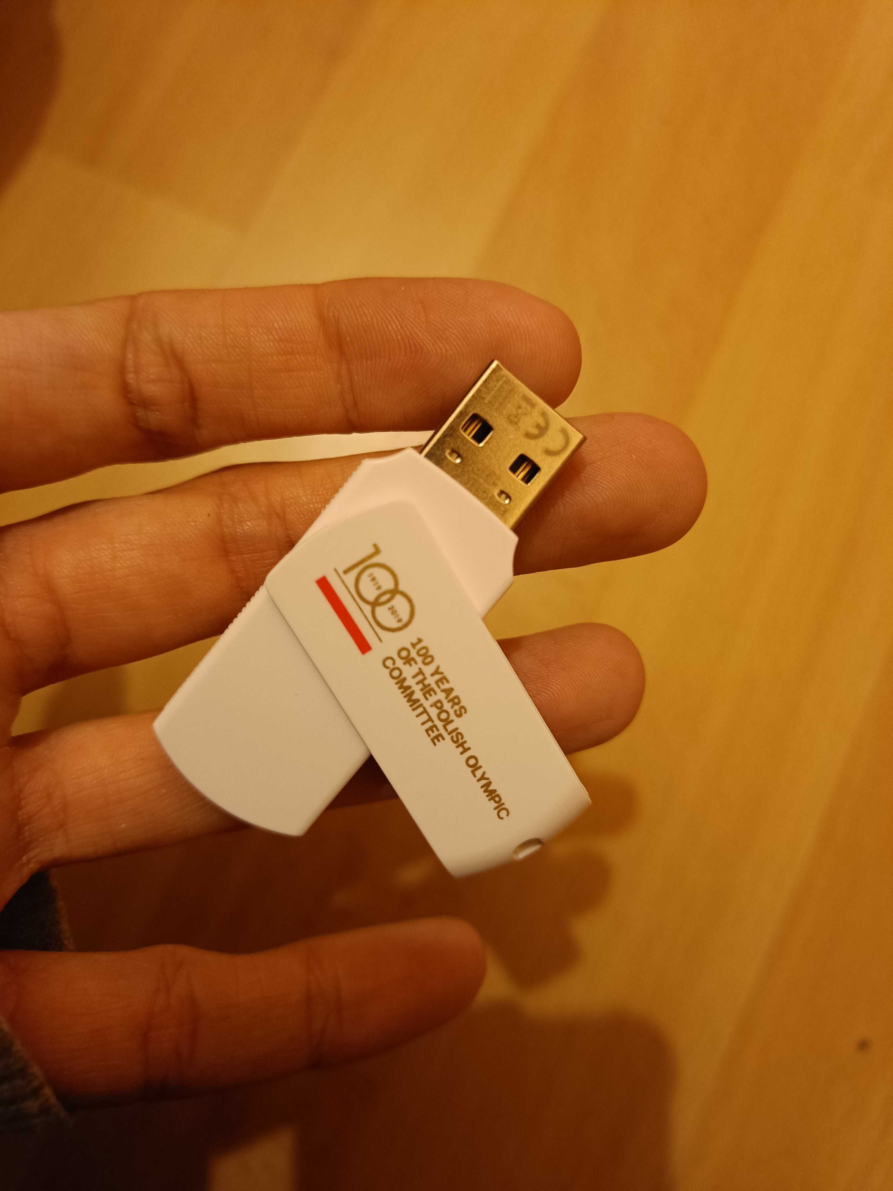 Pendrive 100 lat polskiego komitetu olimpijskiego