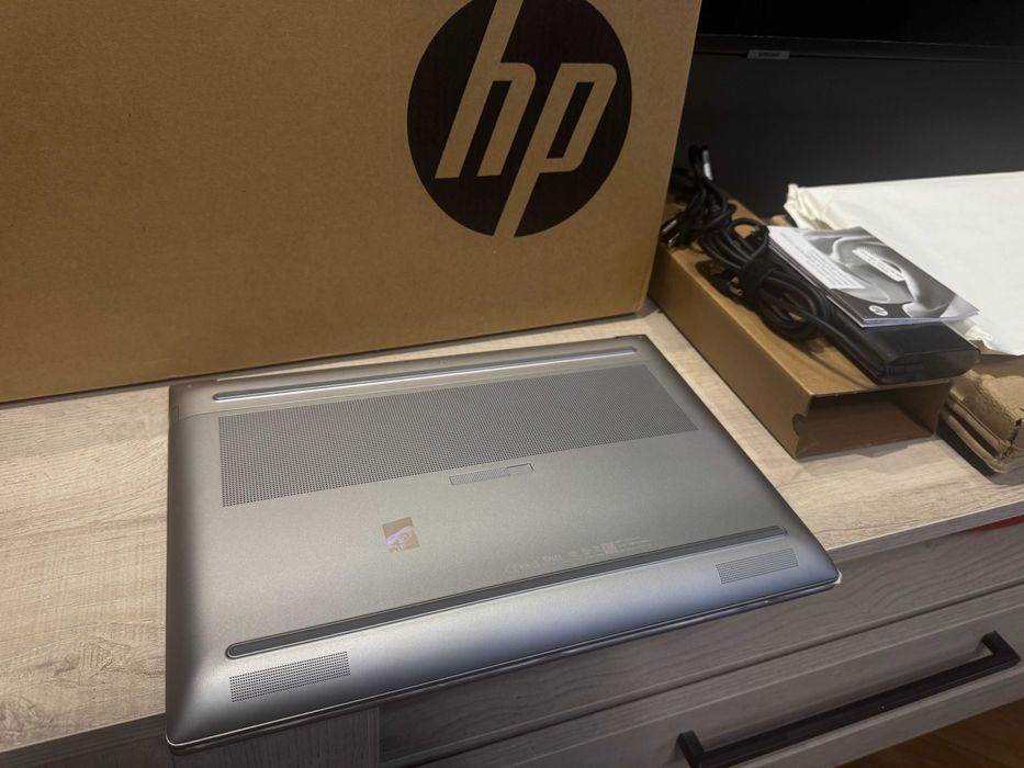 новий HP ZBook Fury 16 G11 (AM192UP) i9/32GB/2TB/RTX 4000 Ada