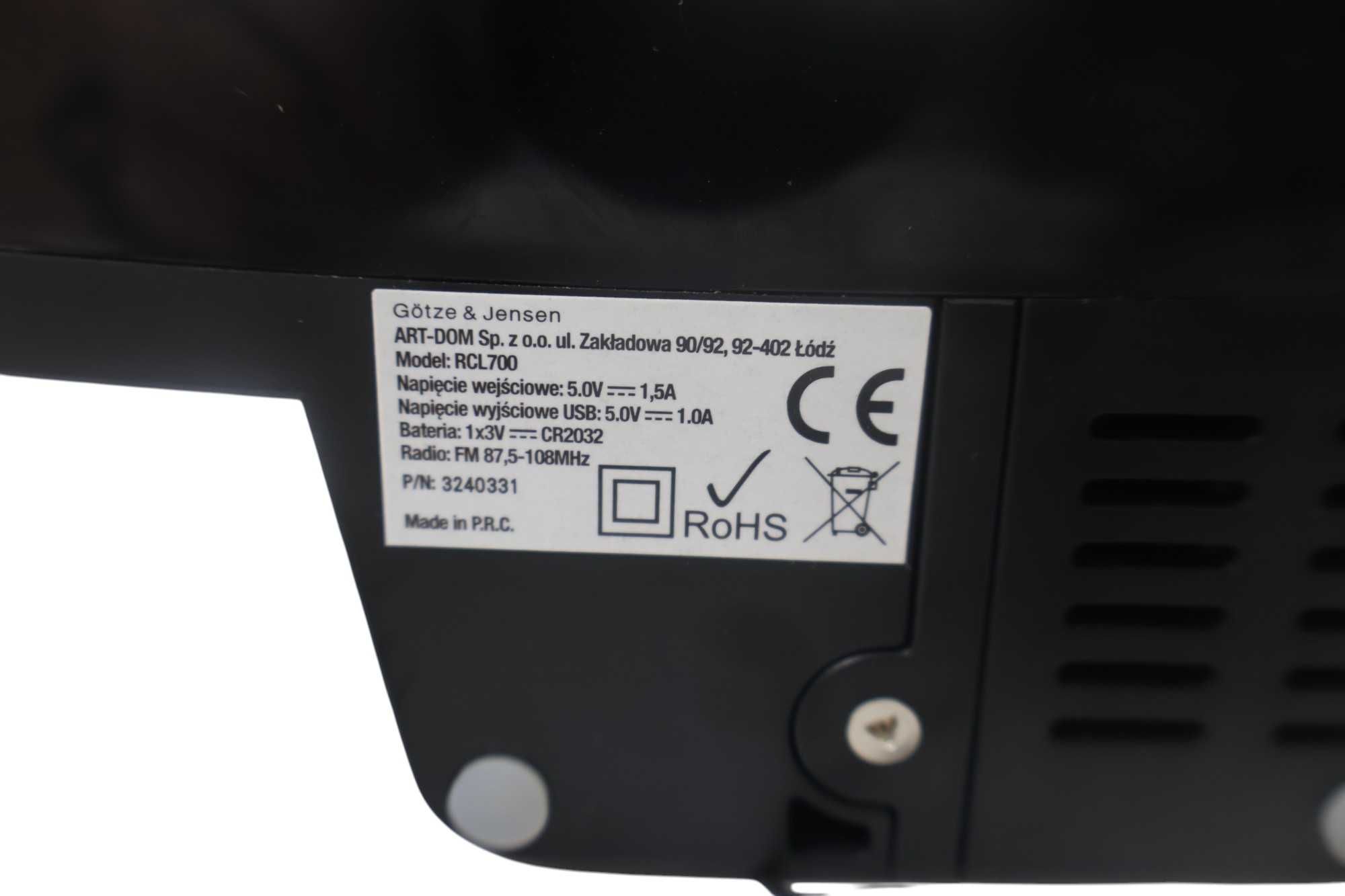 radiobudzik z projektorem i usb GÖTZE & JENSEN RCL700