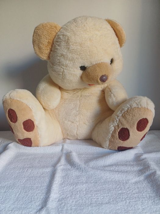 Urso de peluche grande