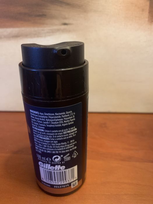 Creme Hidratante para Cara e Barba Gillette King C