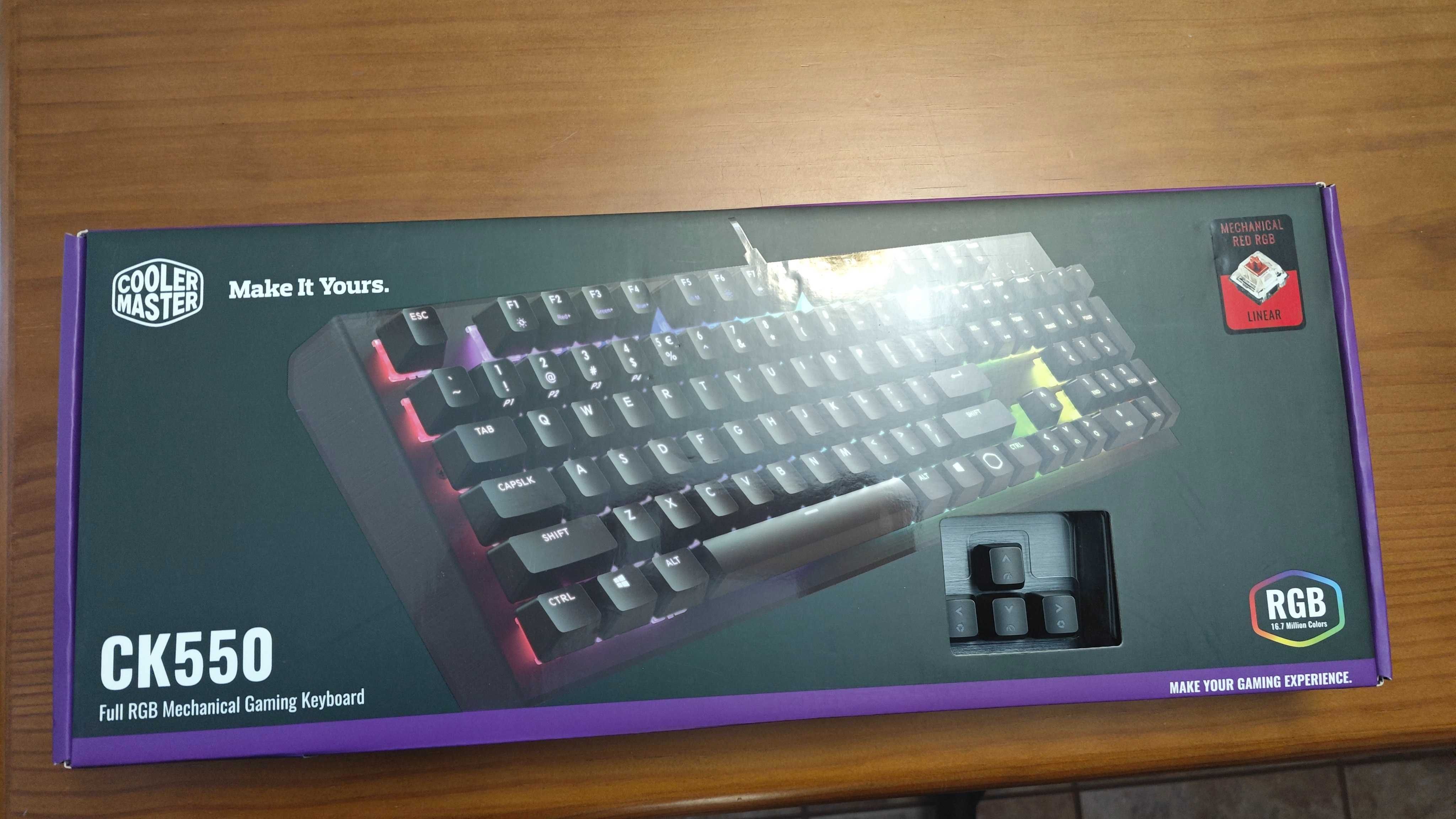 Teclado Mecânico Cooler Master CK550 Gateron Red