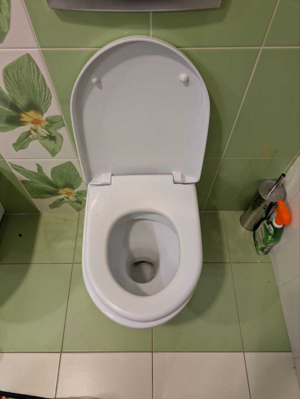 Cersanit WC z deską wolno opadająca