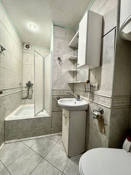 Оренда 2 кім.кВ. Вул. Коломийська