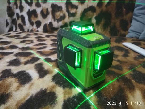Лазерный уровень  Fukuda MW-93T-2-3GJ 3D laser