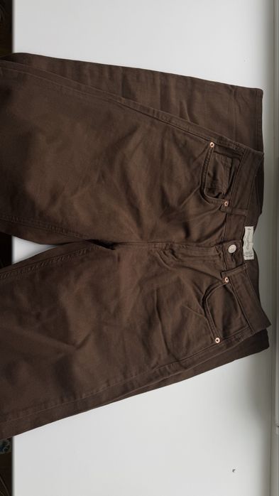 Шоколадні прямі джинси zara Stradivarius wide leg. Розмір 38.