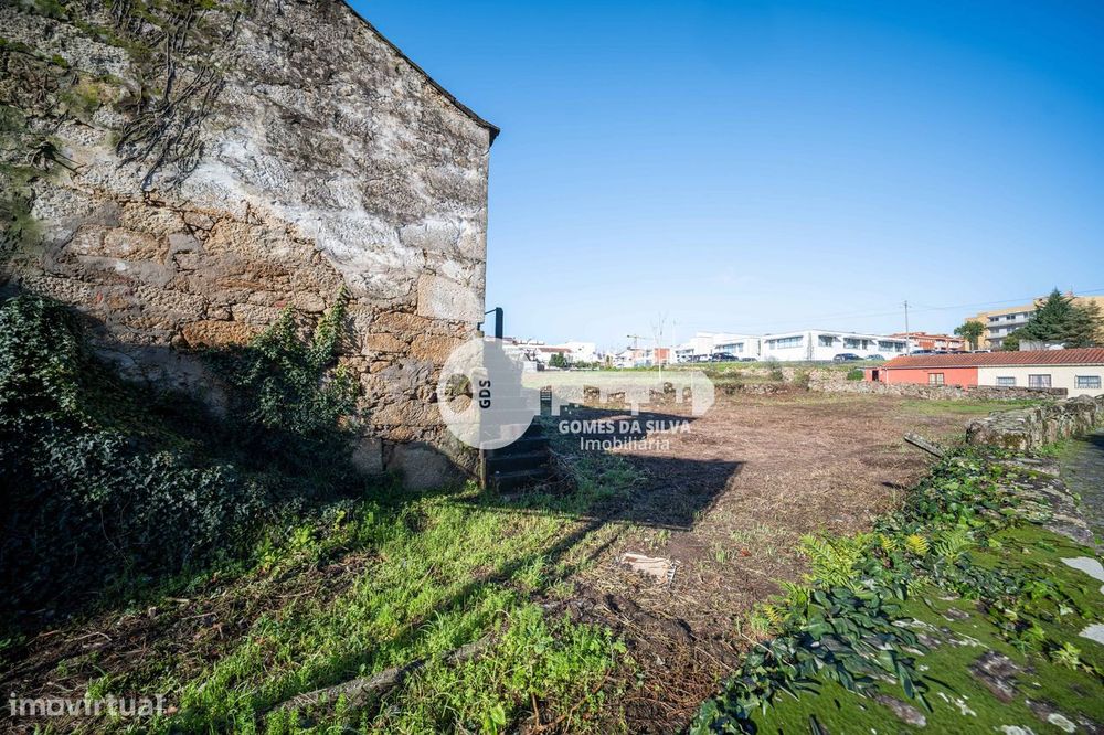 Terreno para Construção de Edifício de Habitação – Cagide, Vila Verde