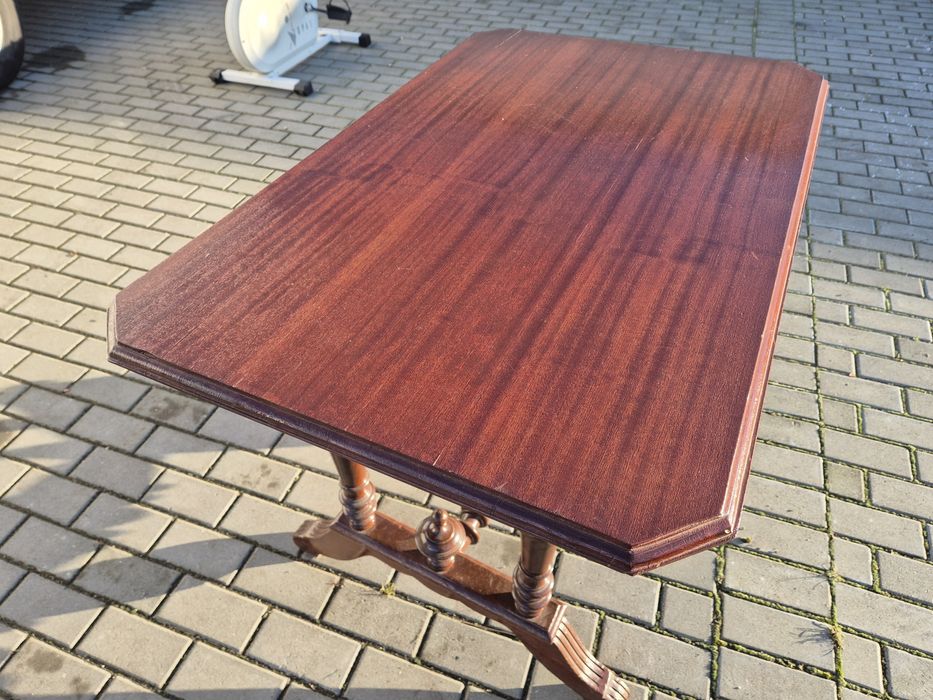 Stylowy stół TRANSPORT