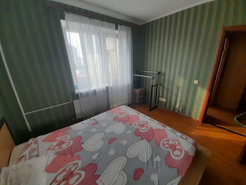 Продам 3кім.квартиру бул. Незалежності,Масив, м. Бровари SL