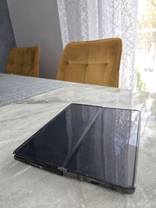 Samsung Galaxy Z Fold 4 512 GB w bardzo dobrym stanie!