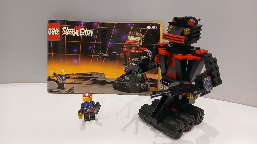 Lego 6889 - Recon Robot  Spyrius