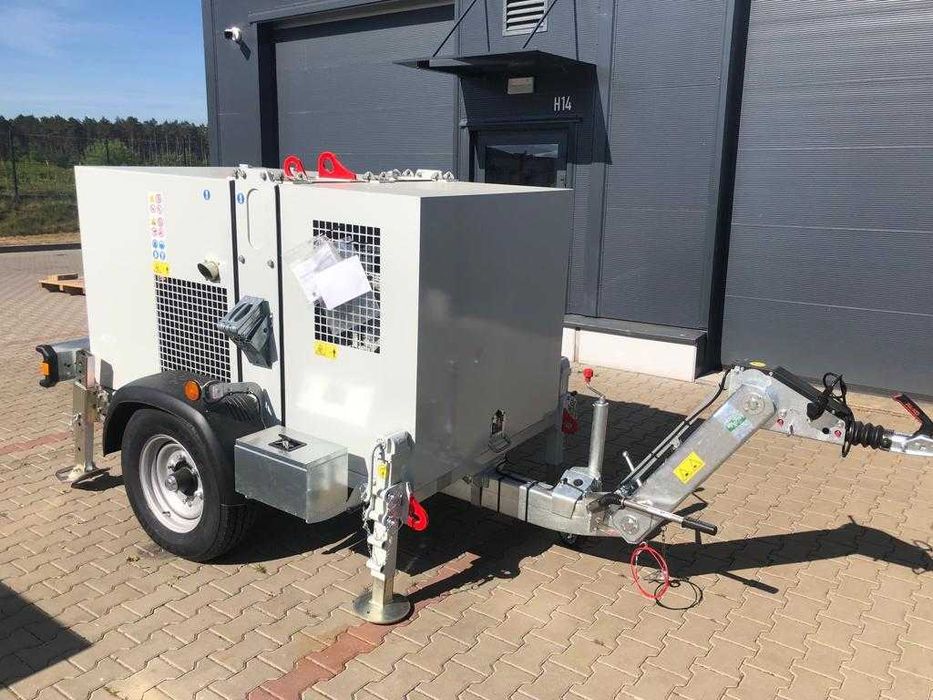 Wciągarka kablowa 5,5t siły uciągu,homologacja,pilot/Dostępna od ręki!