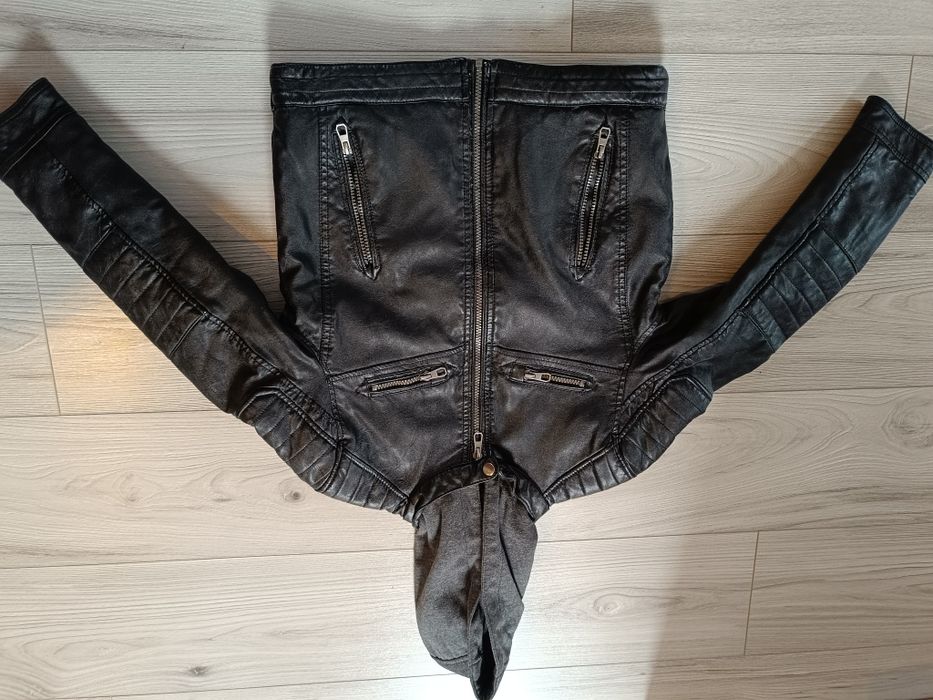 Ramoneska C&A, przejściowa, kurtka z kapturem, imitacja skóry, róż. 14