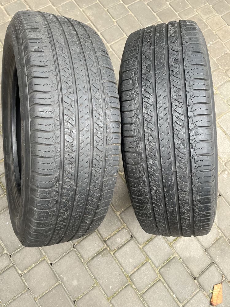 Продам шины 225/65 R17