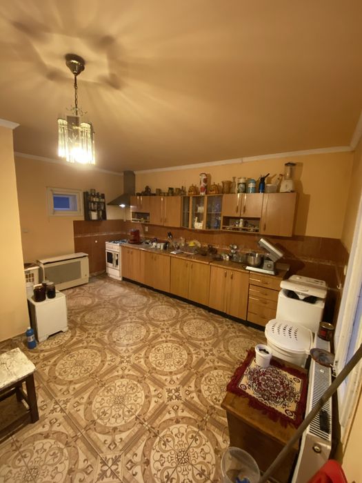 Продам будинок у передмісті Берегова