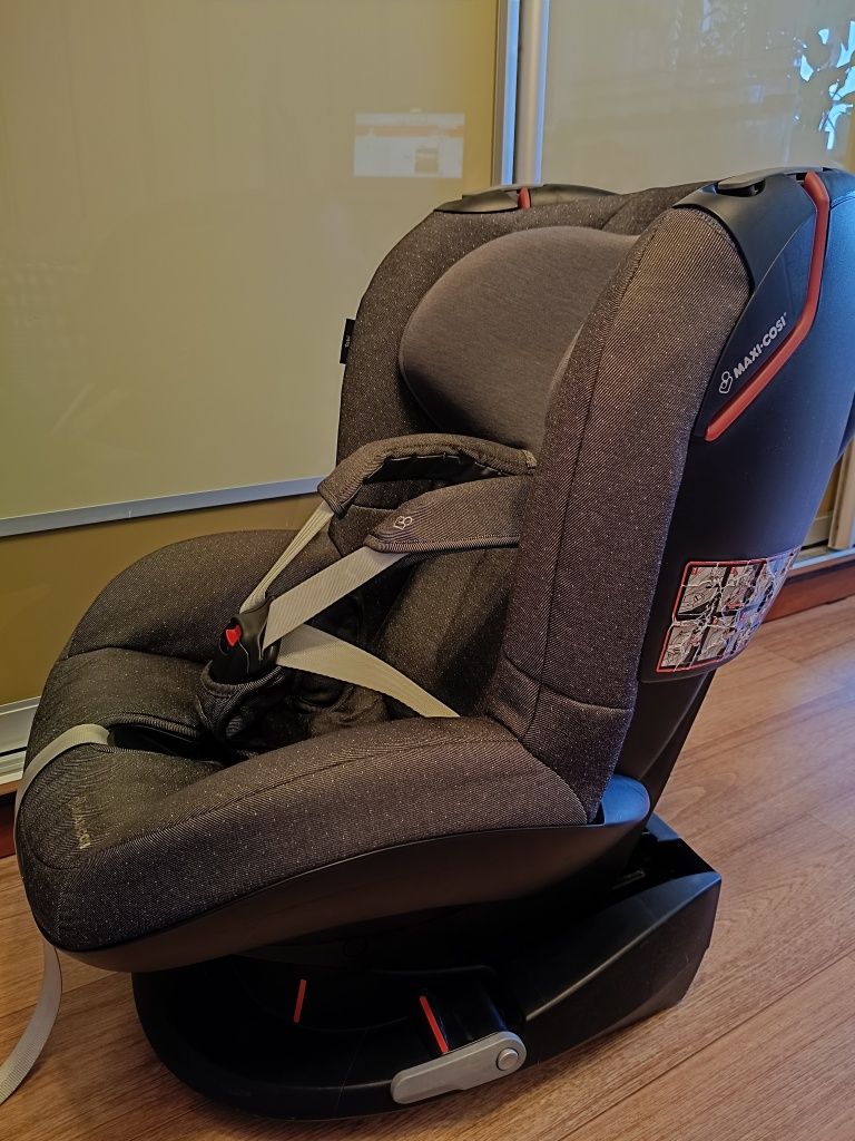 Автокрісло Maxi-cosi Tobi від 9міс до 4 років