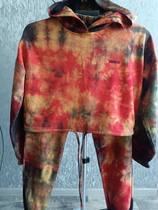 Спортивний костюм для дівчинки р.XS.