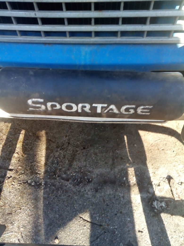 продам кенгурятник на KIA Sportage оригінал заводской
