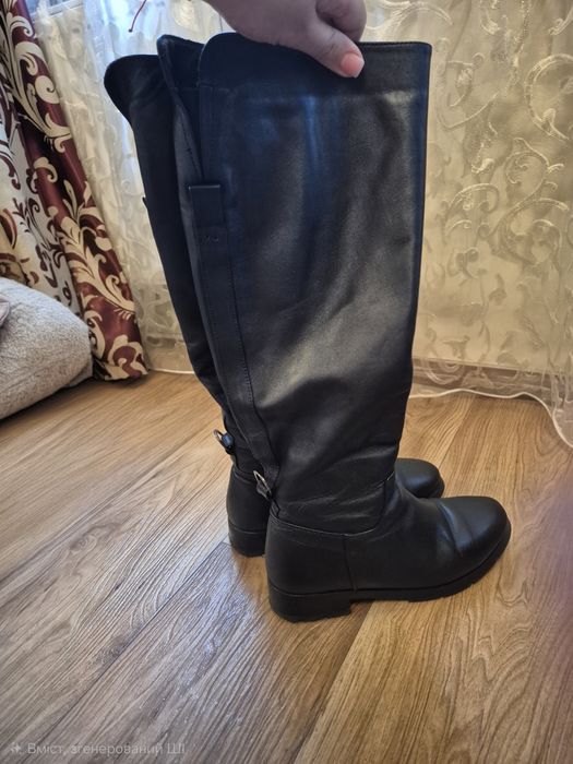 Чоботи/сапожки чорні шкіряні