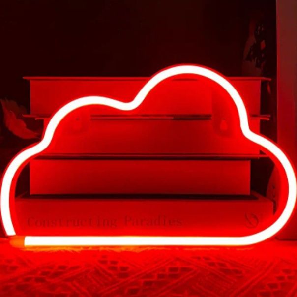 Neon na ścianę w kształcie Chmury