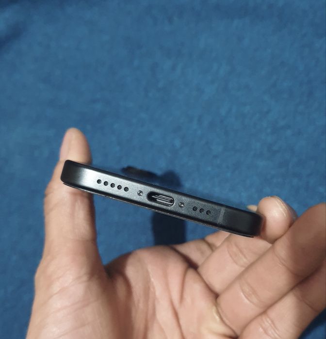 Iphone 16 com guarrentia valida e com caixa