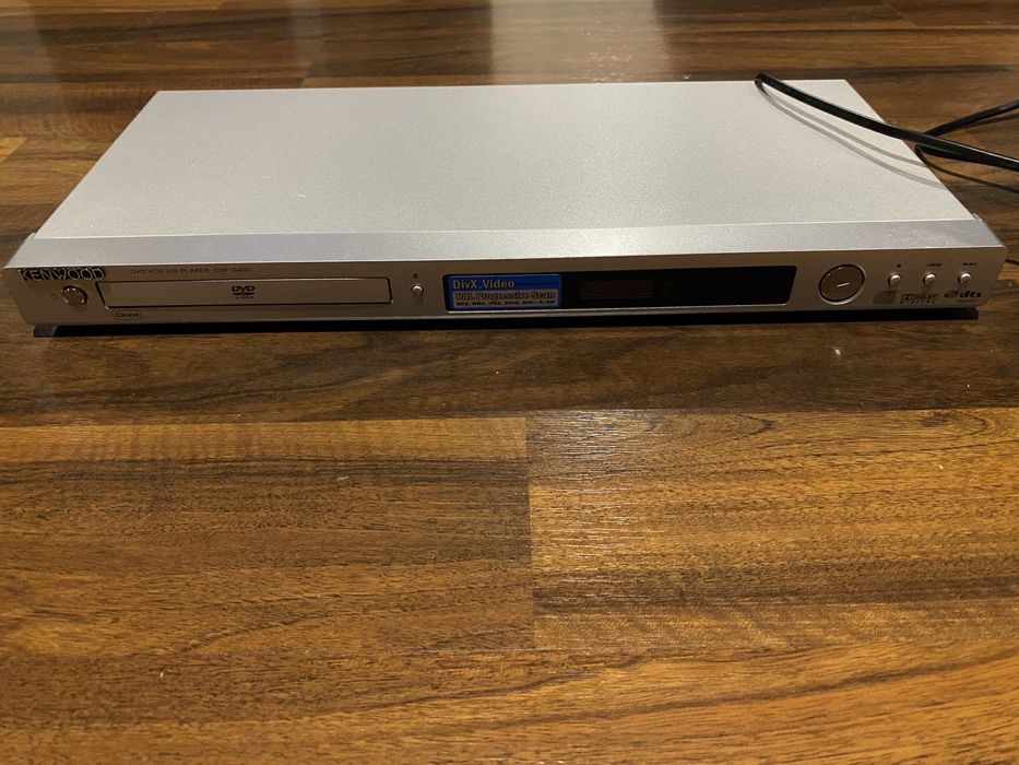 Odtwarzacz DVD Kenwood z pilotem