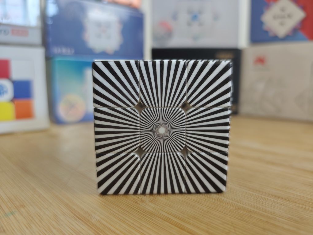 Cubo Mágico Illusion 3x3 MagleCube (Novo)