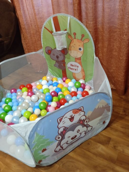 Манеж/сухий басейн з кульками