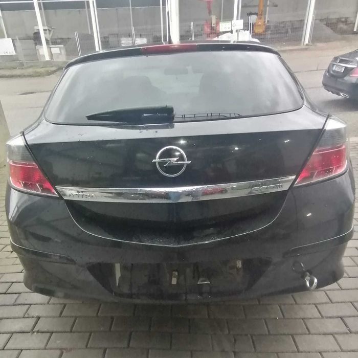Opel Astra 1.7 GTC