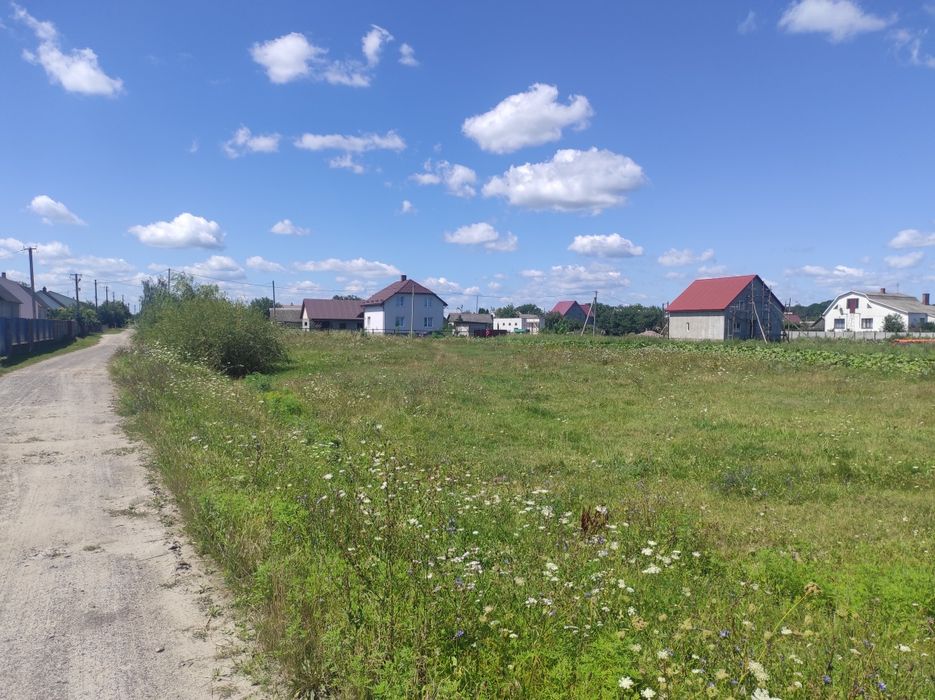 Продам земельну ділянку Дуже файне місце