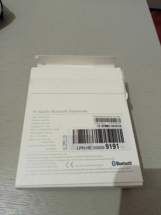 Black Week - Earphones Xiaomi como novos - usados uma vez!