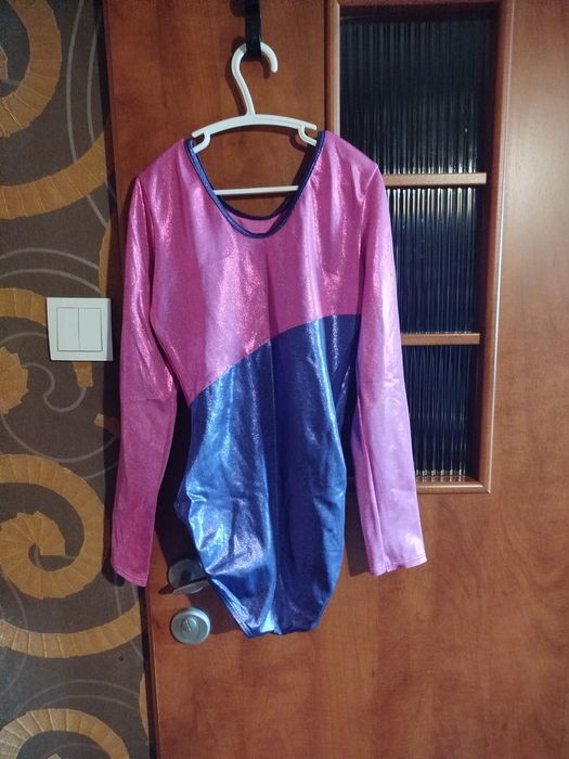 Strój na akrobatykę - tańce