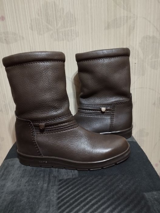 Продам мужское ботинки salamander оригинал