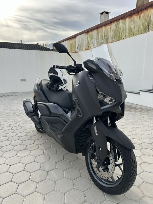 Xmax 300 Tech Max +  (09/2025)