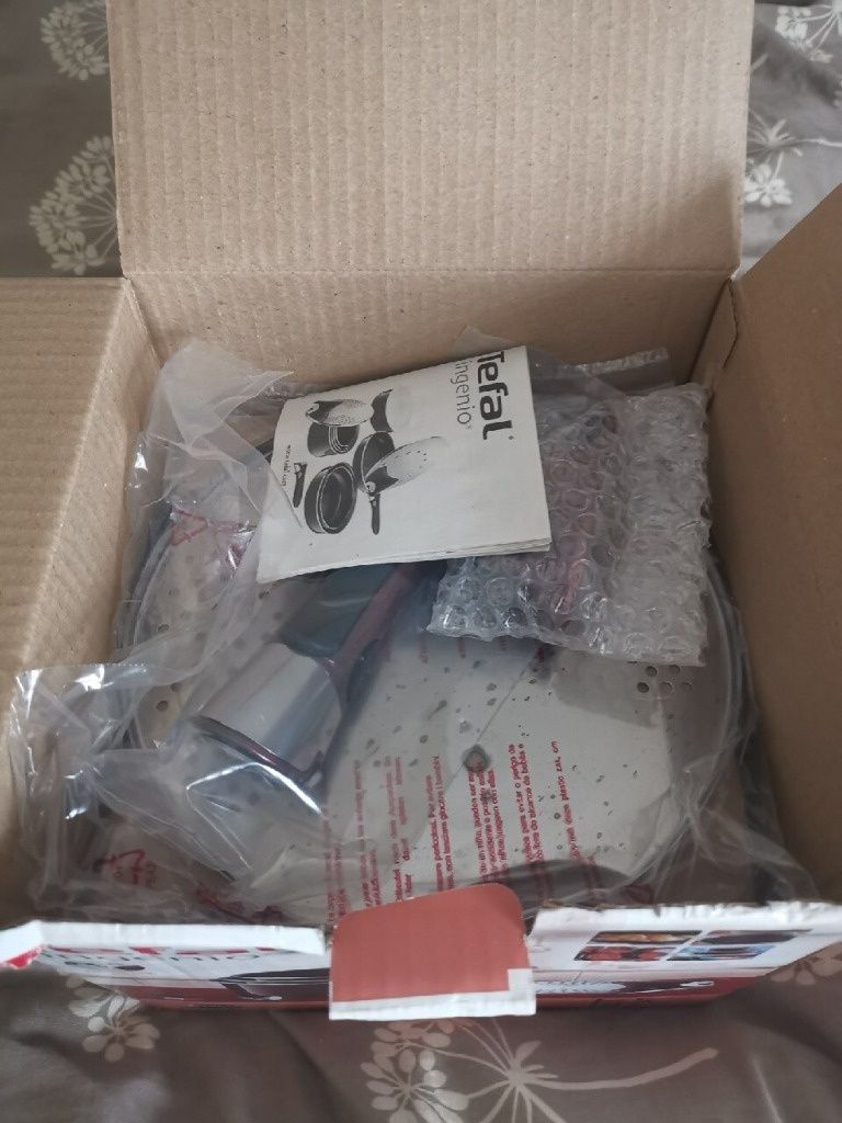 Nowy komplet Garnków TEFAL INGENIO L52798 5 elementów