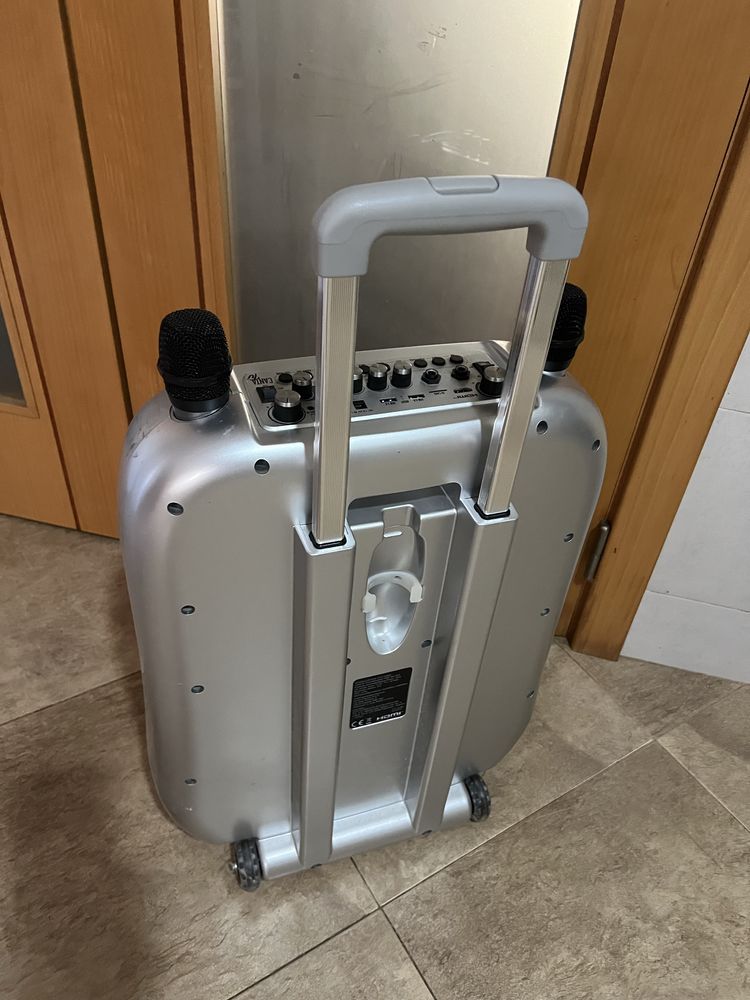 Vende-se caixa de som karaoke portatil